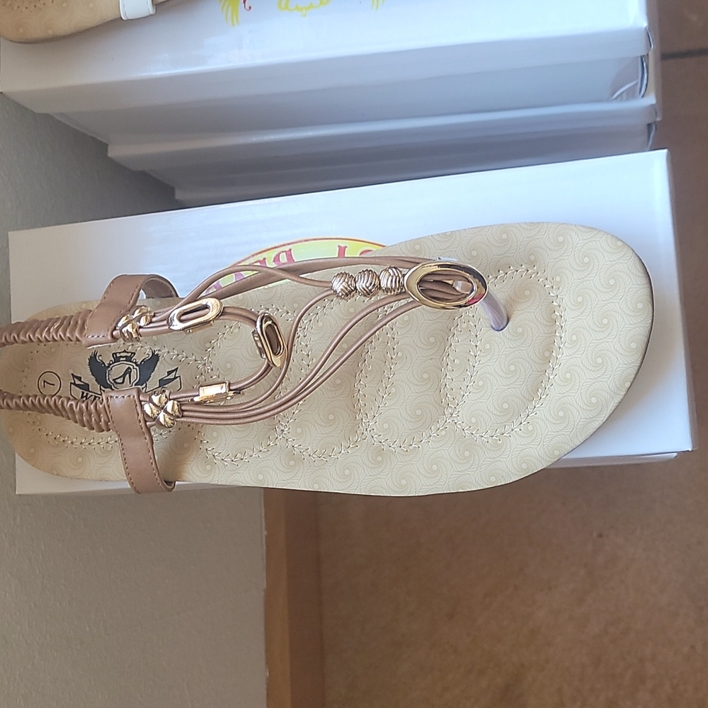 NWB Gold Accent Sandals
